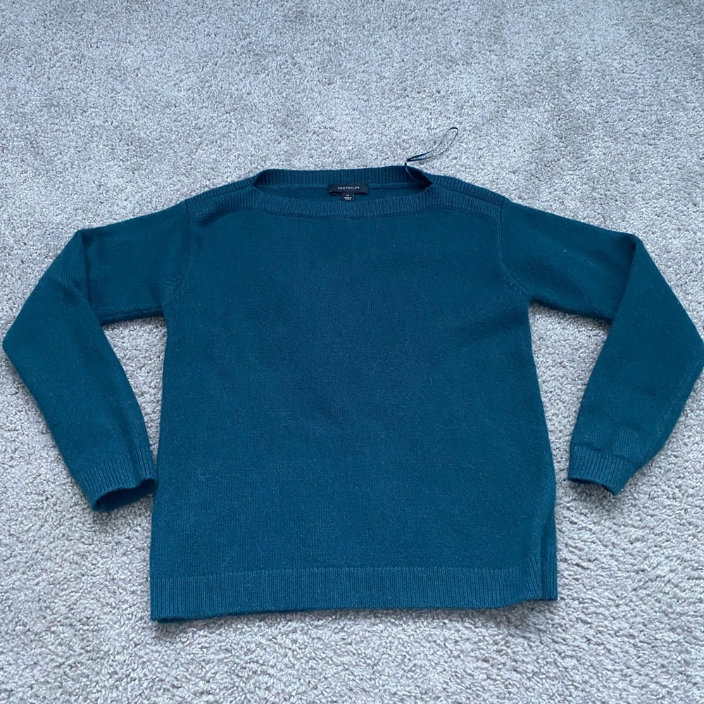Ann Taylor sweater size Xs